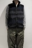 画像1: CAL O LINE　REVERSIBLE JACQUARD PILE VEST（Black） (1)