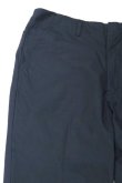 画像3: STILL BY HAND　COTTON CENTER PRESS SLACKS(NAVY) (3)
