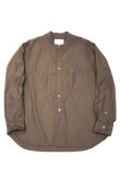 画像1: STILL BY HAND　END ON END BAND COLLAR SHIRT(BROWN) (1)