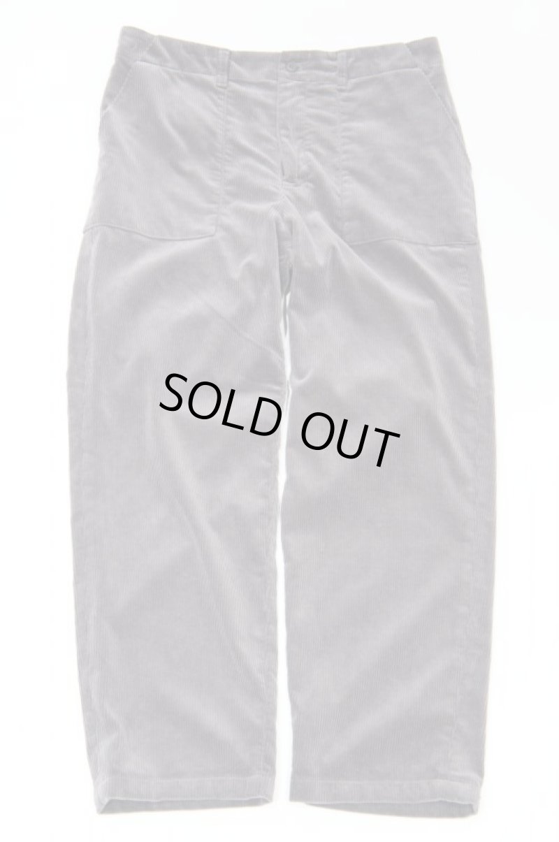 画像1: STILL BY HAND　CORDUROY BAKER PANTS(SMOKE GREY) (1)