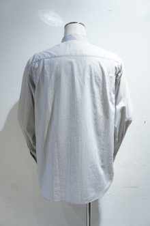 他の写真1: STILL BY HAND　STRIPE BAND COLLAR SHIRT(GREY/BLUE)