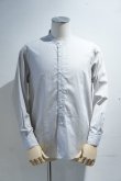 画像4: STILL BY HAND　STRIPE BAND COLLAR SHIRT(GREY/BLUE) (4)