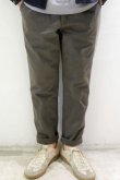 画像1: ORDINARY FITS　TUCK TROUSERS(GRAY) (1)