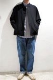 画像2: STILL BY HAND　COTTON LINEN TWILL BLOUSON(BLACK) (2)