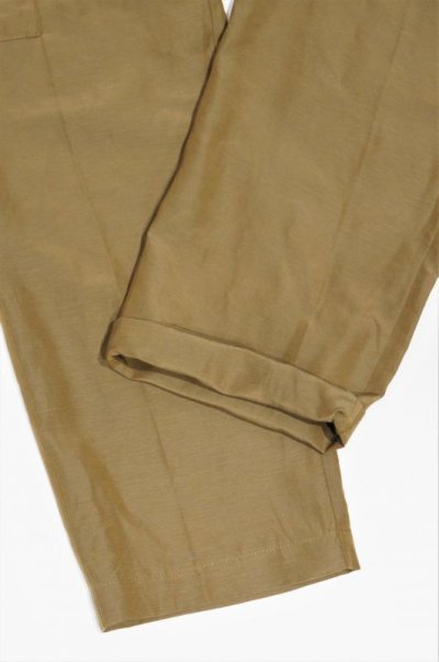 画像3: STILL BY HAND　EASY CARGO PANTS(KHAKI BEIGE)