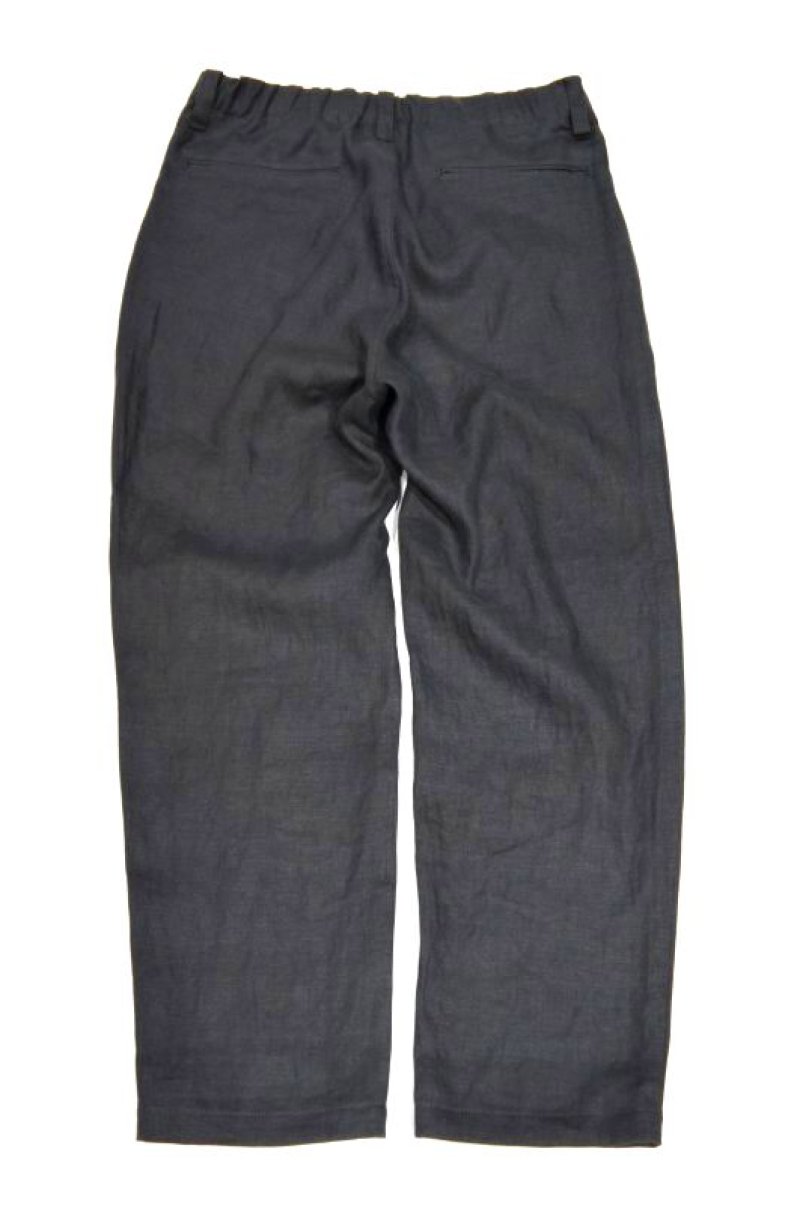 画像1: STILL BY HAND LINEN 2 TUCK EASY SLACKS(CHARCOAL)