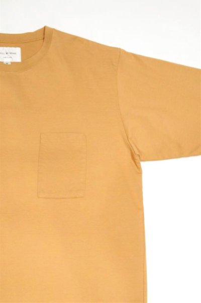 画像2: STILL BY HAND　GLASSES POCKET T-SHIRT(YELLOW BEIGE)