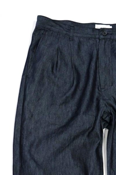 画像2: STILL BY HAND　COTTON / SILK 2 TUCK TAPERED DENIM PANTS(NAVY)
