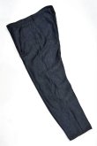 画像1: STILL BY HAND　COTTON / SILK 2 TUCK TAPERED DENIM PANTS(NAVY) (1)