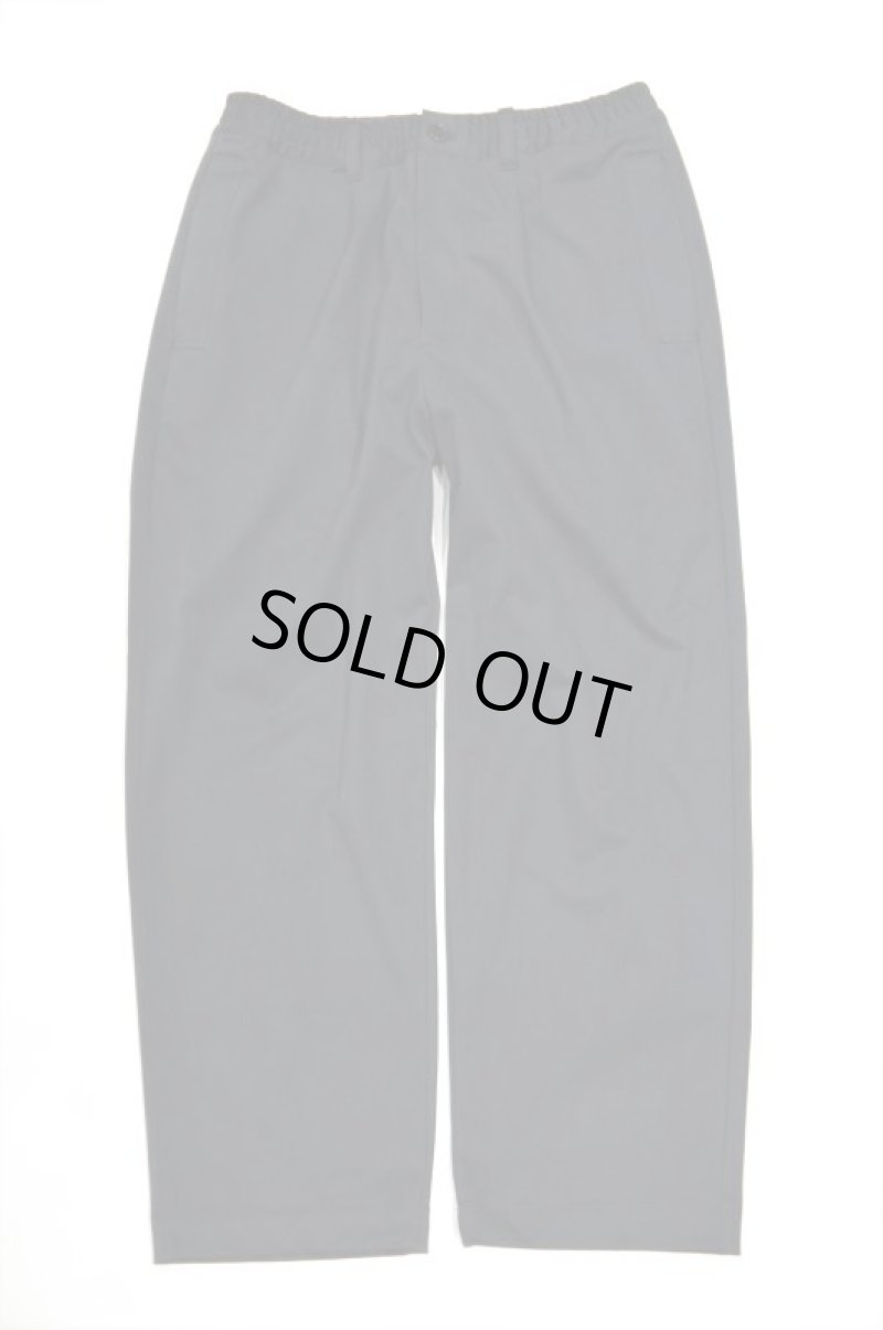 画像1: STILL BY HAND　PEACH SKIN COTTON 1 TUCK TROUSERS(BLACK NAVY) (1)