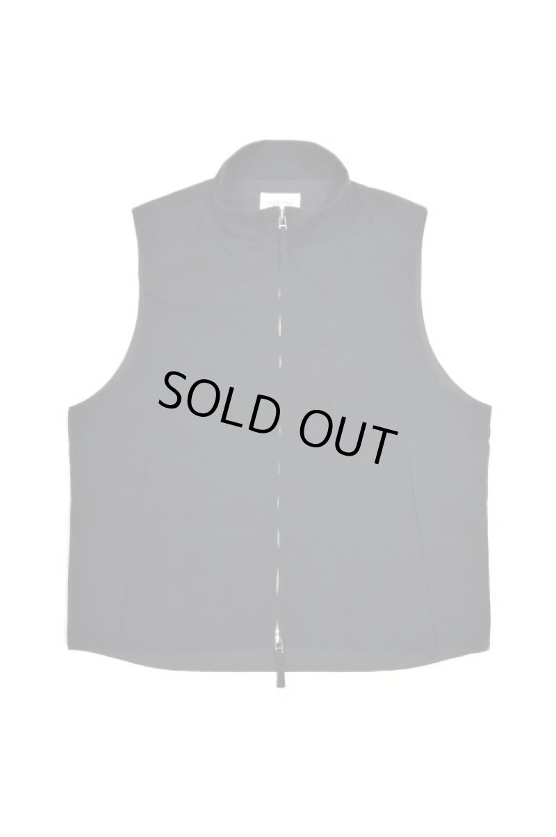 画像1: STILL BY HAND　NYLON ZIP VEST(INK BLACK) (1)
