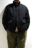 画像1: STILL BY HAND　PADDED STAND COLLAR BLOUSON(INK BLACK) (1)