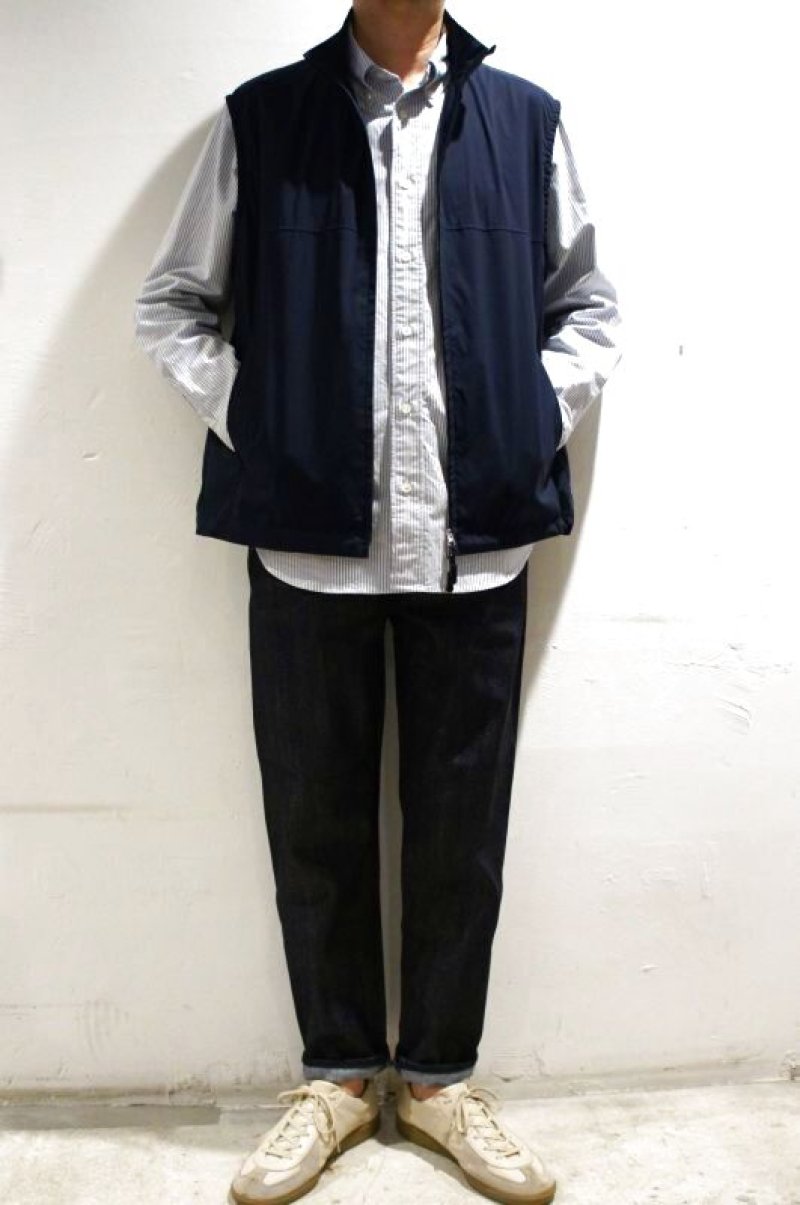 画像5: STILL BY HAND 1 TUCK TAPERED DENIM PANTS(NAVY) (5)