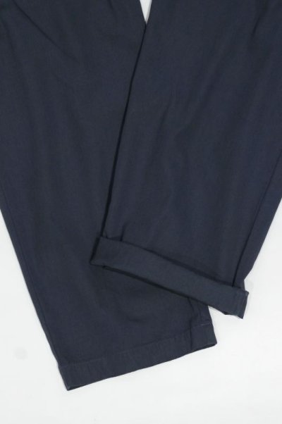 画像3: STILL BY HAND　GARMENT DYED COTTON EASY SLACKS(BLUE GREY)