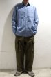 画像1: MANUAL ALPHABET　VINTAGE CHAMBRAY WORK SHIRT（BLUE） (1)