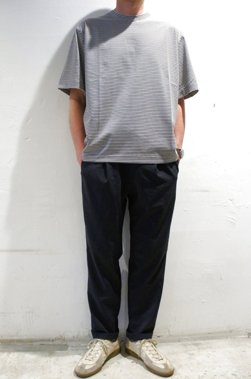 画像2: STILL BY HAND　BORDER S/S T-SHIRT(WHITE×OLIVE)SALE！ (2)