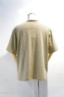 他の写真1: MANUAL ALPHABET　MULTI BORDER S/S TEE（YELLOW/BROWN）