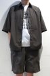 画像5: STILL BY HAND　NYLON EASY SHORTS（CHARCOAL BROWN） (5)