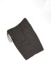 画像2: STILL BY HAND　NYLON EASY SHORTS（CHARCOAL BROWN） (2)