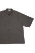 画像1: STILL BY HAND　NYLON S/S SHIRT（CHARCOAL BROWN） (1)
