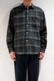 画像5: MANUAL ALPHABET　TWEEDY CHECK LOOSE FIT REGULAR COLLAR SHIRT（GRAY/BLACK） (5)