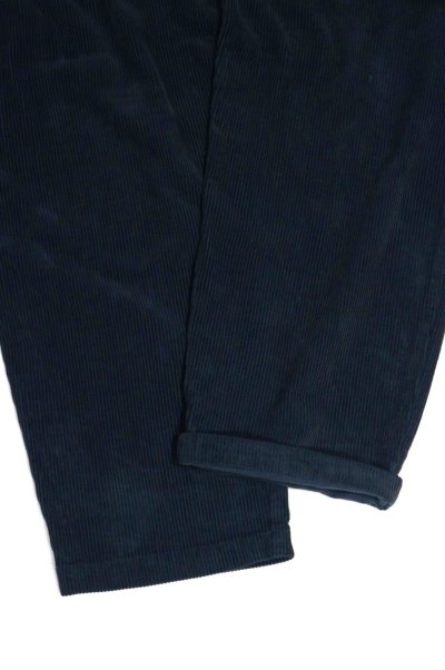 画像3: STILL BY HAND　GARMENT DYED CORDUROY EASY SLACKS(TEAL BLUE)