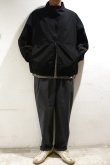 画像2: STILL BY HAND　NYLON OX EASY PANTS(SLATE GREY) (2)